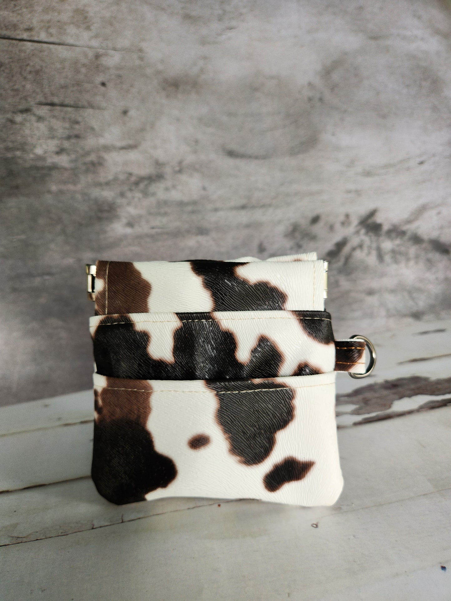 Squeeze pouch, Coin Purse, Key Chain, Ear Buds