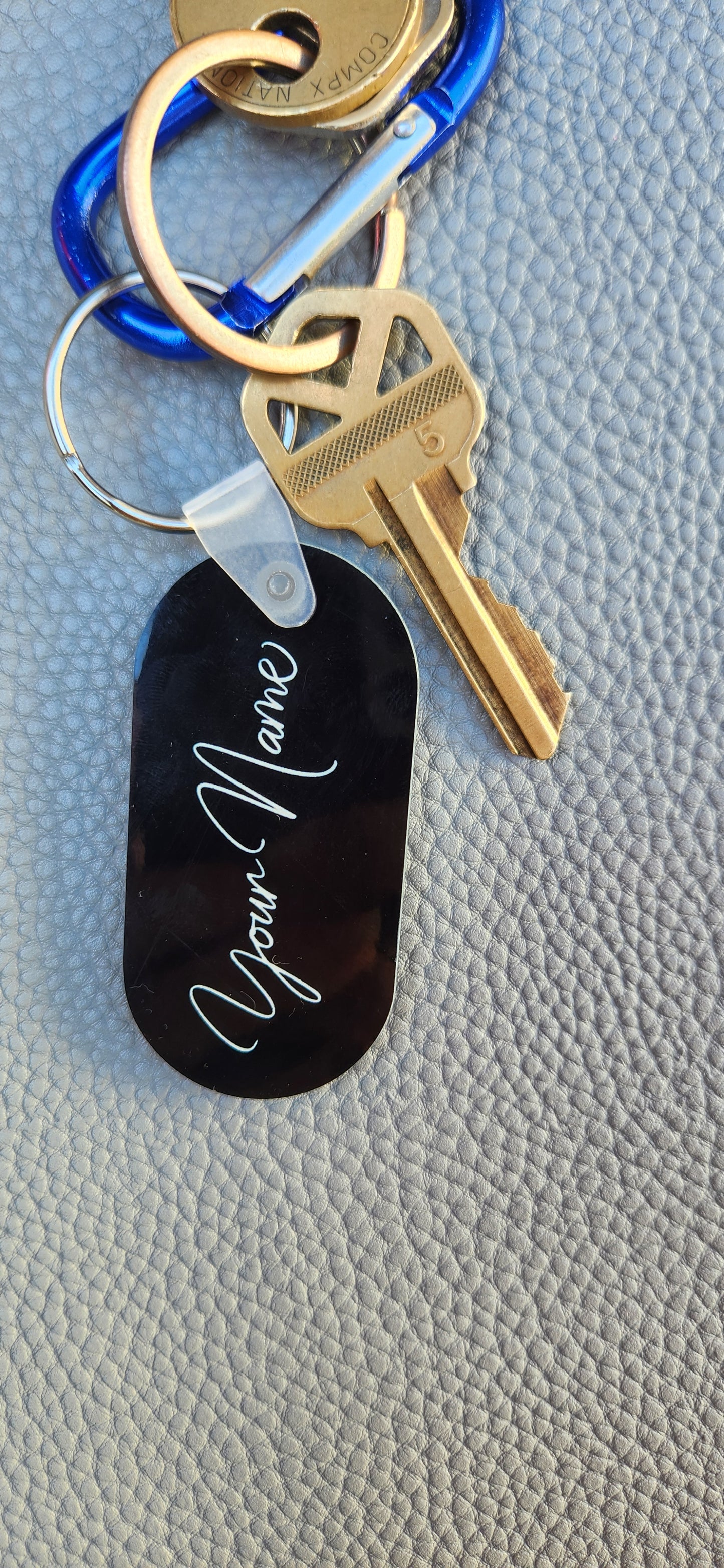Customized Oval Key Chains
