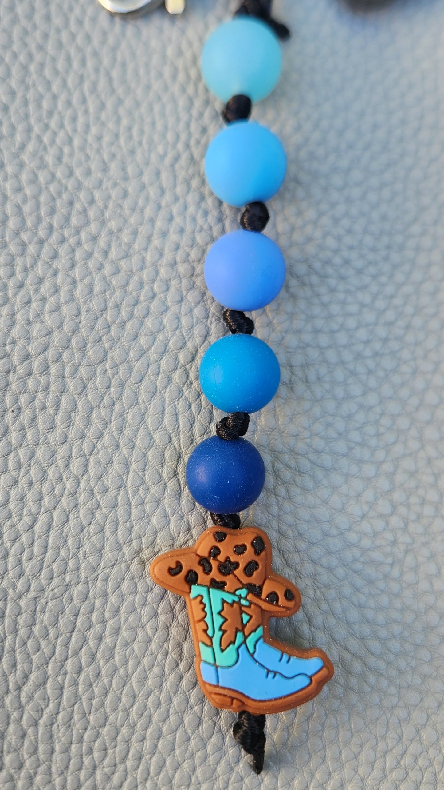 Silicone Beaded Boot Bag Charm/Key Clip