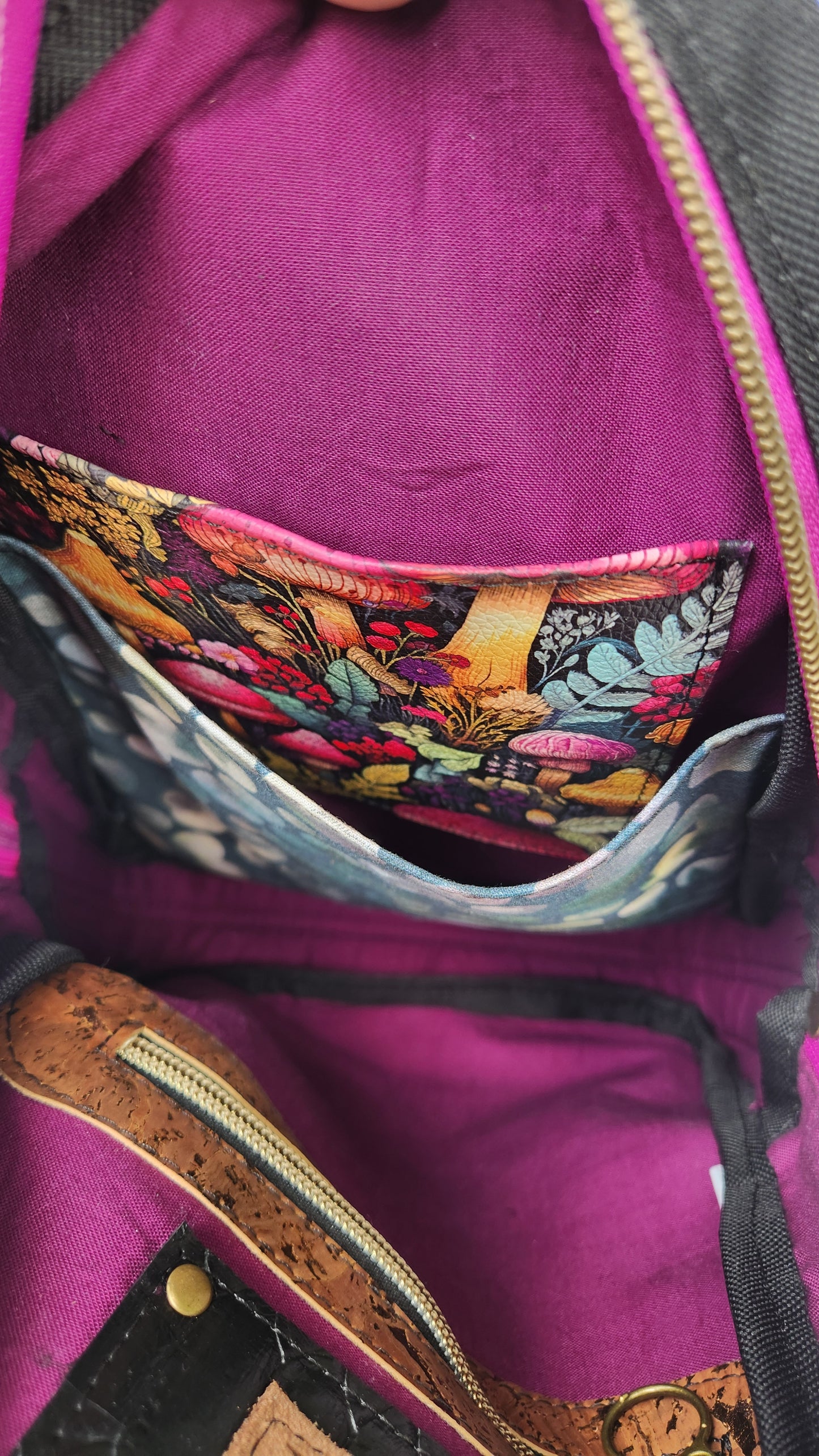 Forest Floor Anywayz bag- Mushroom