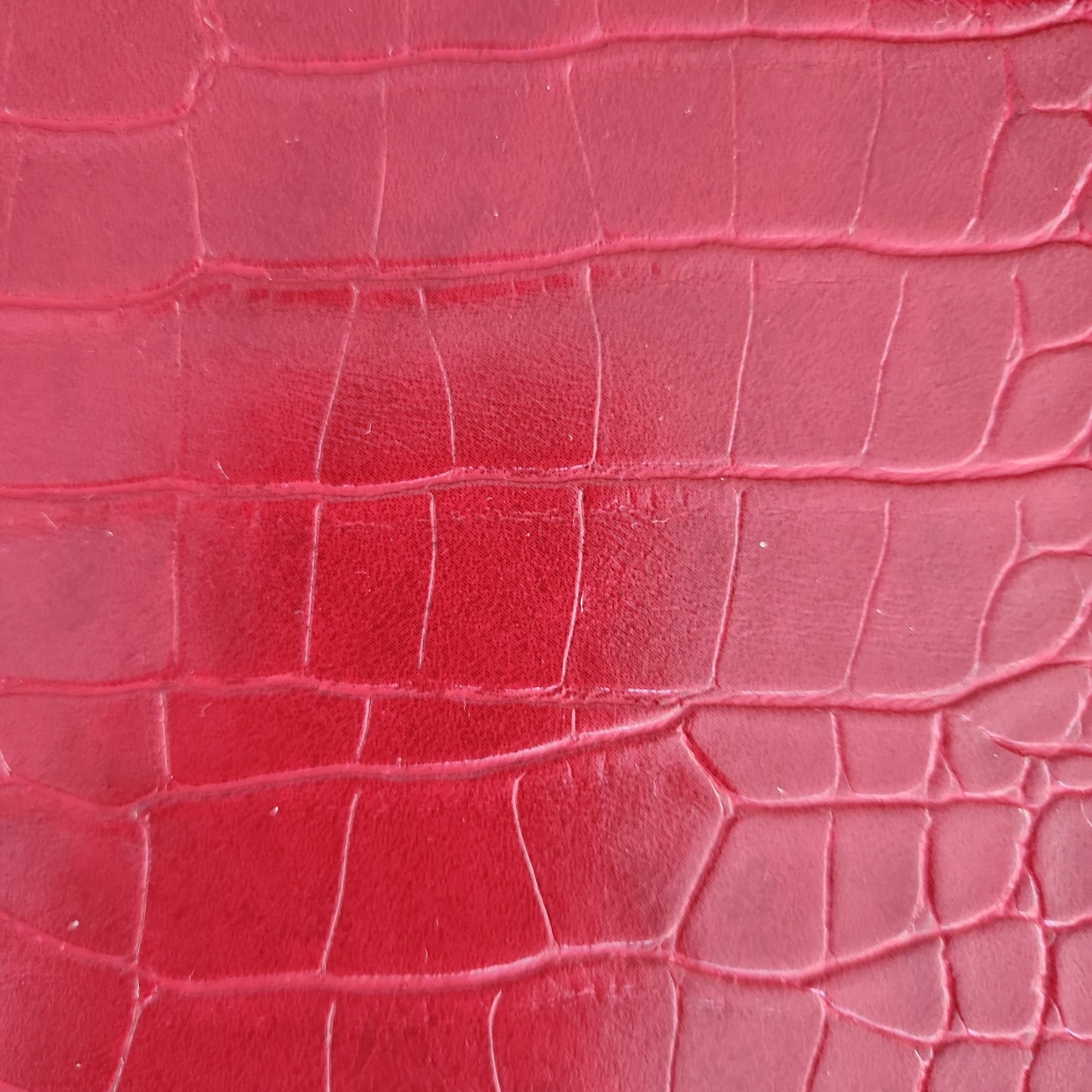 Essential Mini Clutch  - Gator