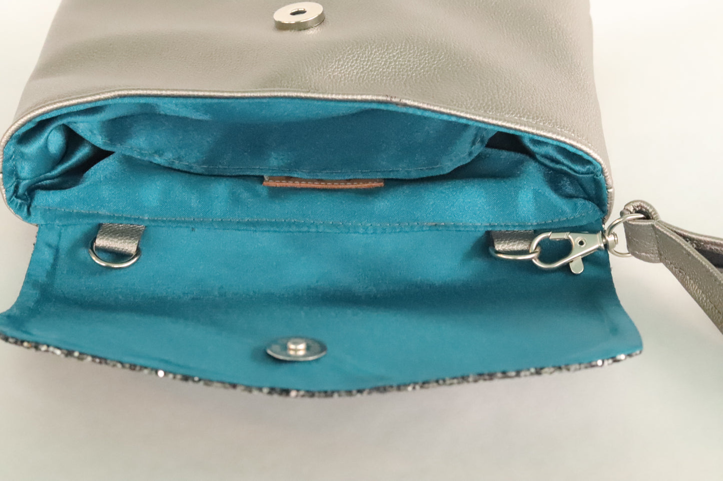 Skylar Glitter Clutch/Crossbody