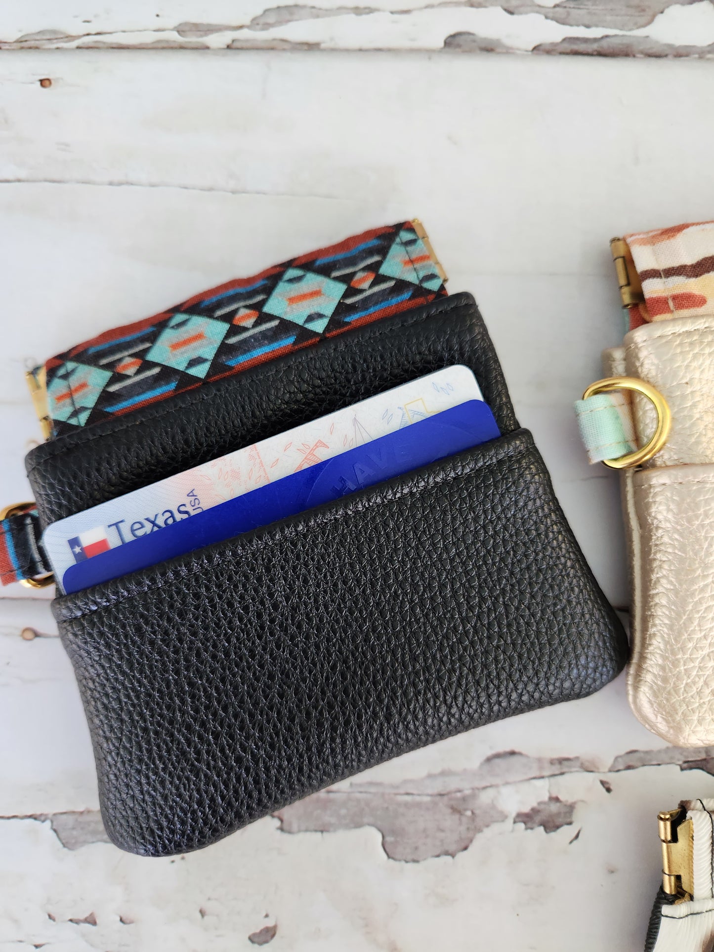 Squeeze pouch, Coin Purse, Key Chain, Ear Buds