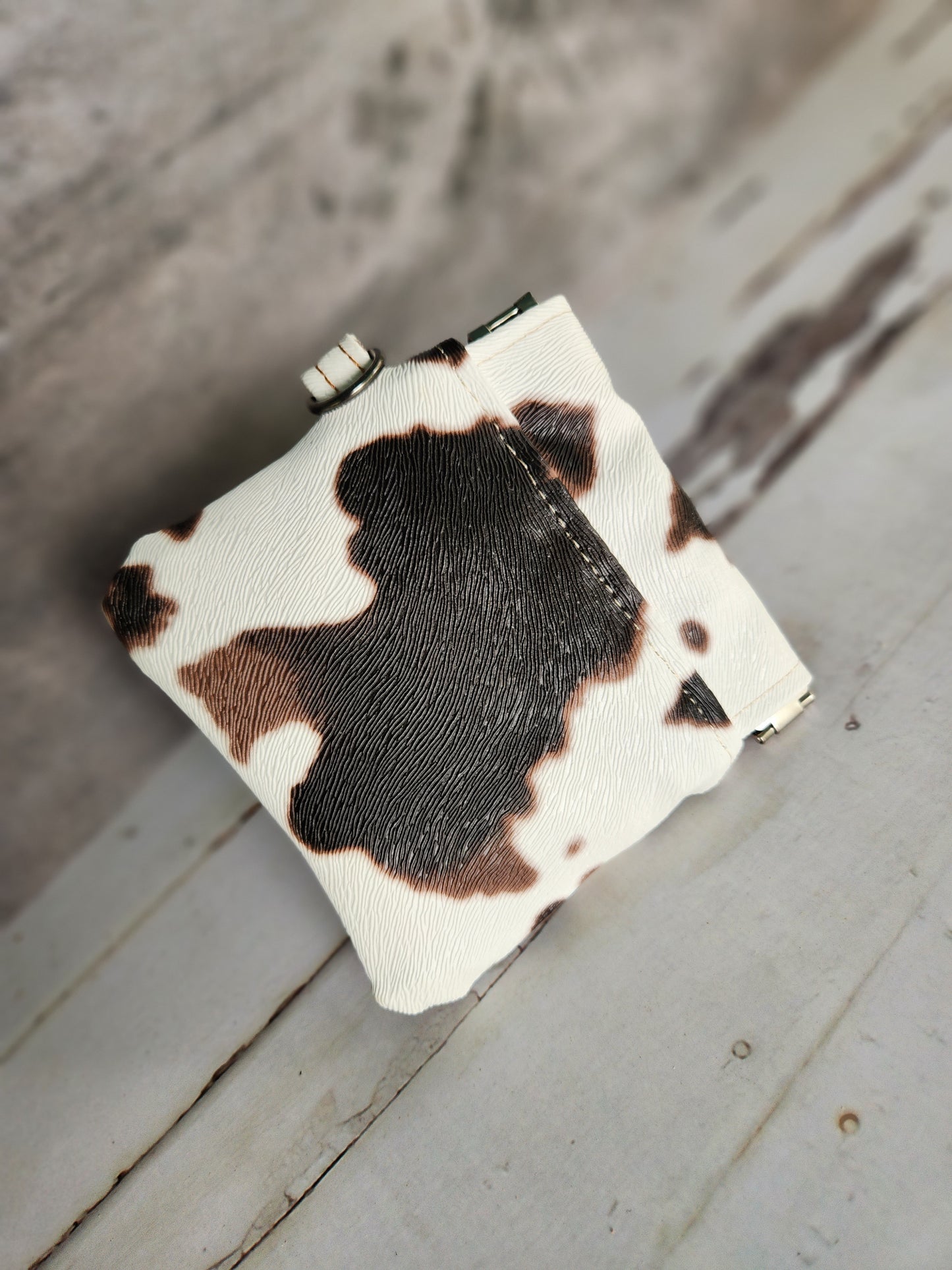 Squeeze pouch, Coin Purse, Key Chain, Ear Buds