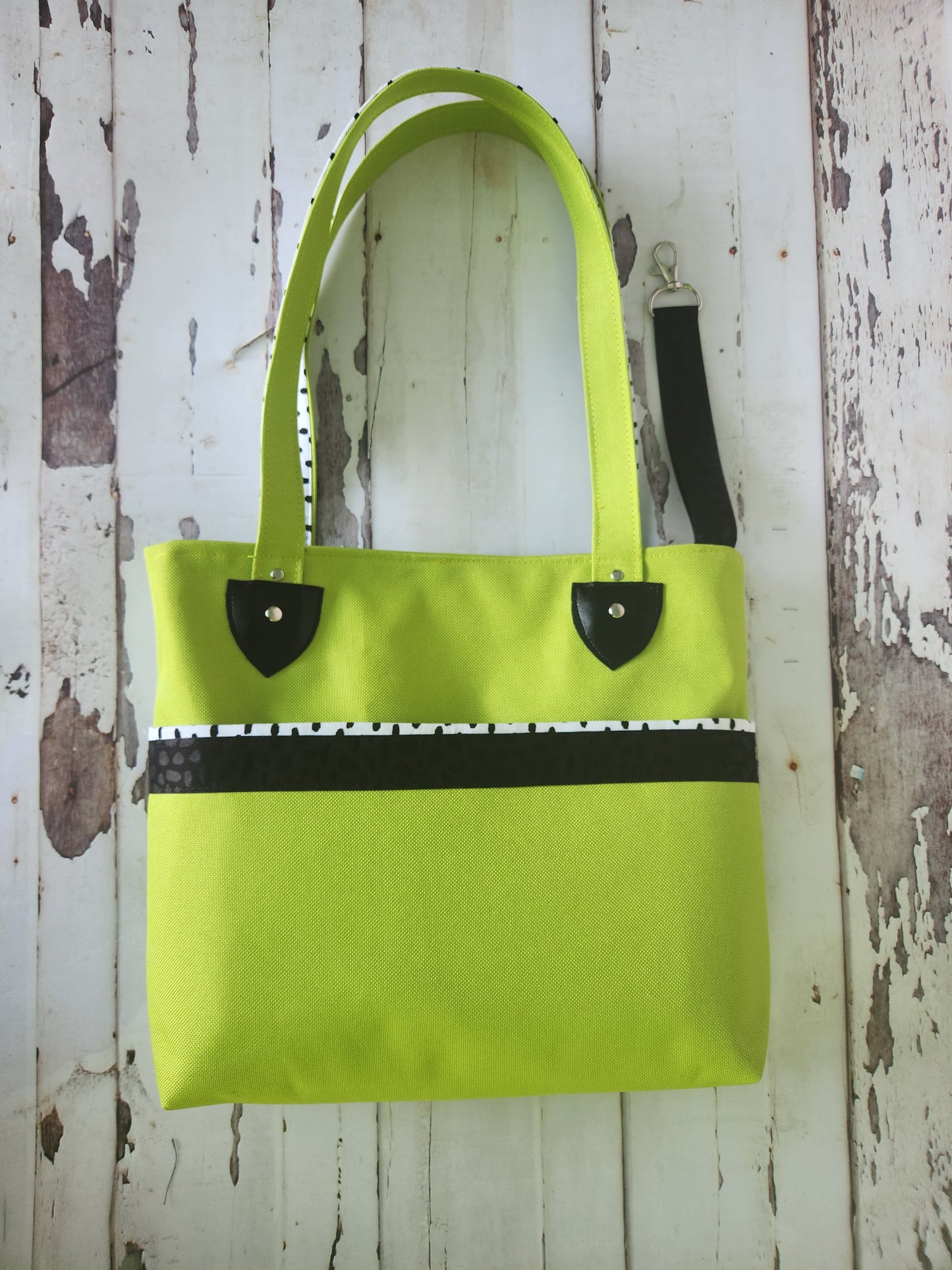 Green Apple Shoulder Bag